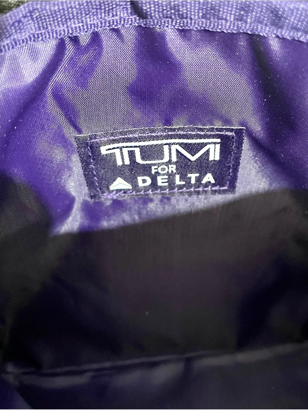 Tumi Delta Black Purple Zip Pouch Travel Organizer Clutch Bag Nylon Tech Case